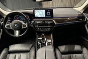 BMW Seria 5 520d xDrive Luxury Line