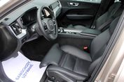 Volvo XC60 B4 D AWD Plus Dark