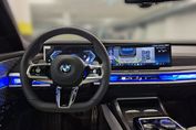 BMW Seria 7 740d xDrive M Sport
