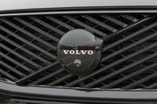 Volvo XC60 B5 AWD Ultra Black Edition