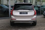 Volvo XC90 T8 AWD Plug-In Hybrid Ultra Dark 7os