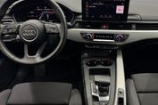 Audi A4 35 TFSI mHEV S Line S tronic