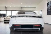 Porsche Taycan 4 Black Edition