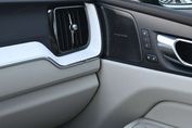 Volvo XC60 T6 Plug-In Hybrid AWD Plus Bright