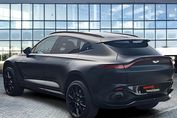 Aston Martin DBX V8