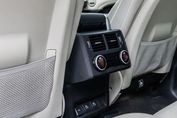 Land Rover Discovery V D250 mHEV Dynamic SE
