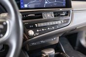 Lexus ES 300h Business Edition