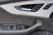 Audi Q8 TFSI e quattro