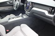 Volvo XC60 T6 Plug-In Hybrid AWD Ultra Bright
