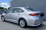 Toyota Corolla Comfort 1.5 benzyna