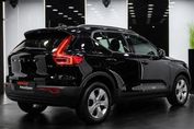Volvo XC40 T3 Momentum Pro