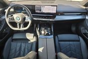 BMW Seria 5 520d xDrive M Sport aut