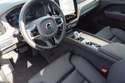 Volvo XC60 B5 B AWD Plus Dark aut