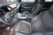 BMW Seria 3 320d xDrive M Sport sport-aut