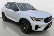 Volvo XC40 B3 B Plus Dark