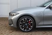 BMW Seria 3 Touring 330d xDrive M Sport
