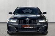 BMW Seria 5 Touring 520d xDrive M Sport