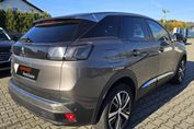 Peugeot 3008 1.2 Puretech Allure S&S EAT8