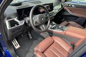 BMW X5 M60i