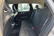 Volvo XC60 B4 Momentum Pro
