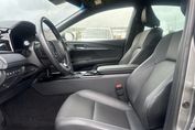 Toyota Camry 2.5 Hybrid Dynamic Force Comfort e-CVT
