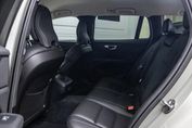 Volvo V60 B4