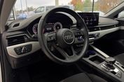 Audi A4 35 TFSI S Line