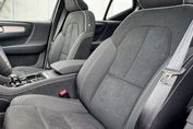 Volvo XC40 B3 Plus Dark