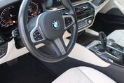 BMW Seria 5 Touring 530i xDrive Luxury Line