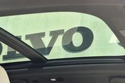 Volvo XC60 T8 Plug-In Hybrid AWD Ultra Dark