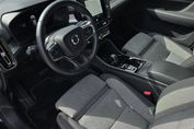 Volvo XC40 B4 Plus Dark
