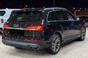 Audi Q7 TDI quattro S Line