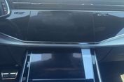 Audi Q8 SQ8 TFSI quattro
