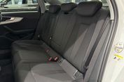 Audi A4 35 TFSI S Line