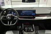 BMW Seria 5 520d xDrive mHEV M Sport aut