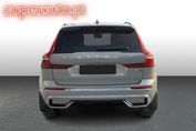 Volvo XC60 B5 B AWD Plus Dark