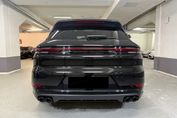 Porsche Cayenne E-Hybrid Black Edition