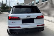 Audi Q7 SQ7 TFSI quattro