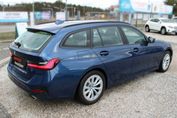 BMW Seria 3 318i aut