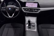 BMW Seria 3 Touring 318i