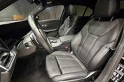 BMW Seria 3 330i xDrive M Sport