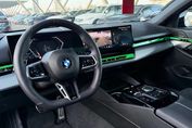 BMW Seria 5 520i M Sport