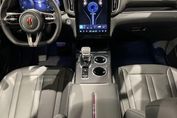 Hongqi HS3 1.5T FWD