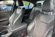 BMW Seria 3 330e xDrive M Sport