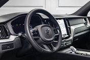 Volvo XC60 B4 D AWD Plus Dark