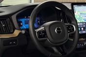 Volvo XC60 B5 AWD Plus Dark