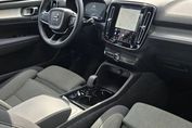 Volvo XC40 B4 Plus Dark