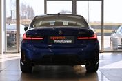 BMW Seria 3 330i xDrive M Sport aut