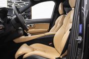 Volvo XC90 T8 AWD Plug-In Hybrid Plus Dark 7os aut