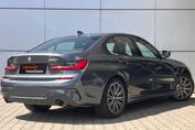 BMW Seria 3 330i xDrive M Sport sport-aut